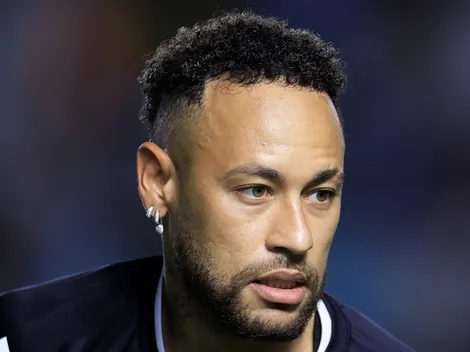 Neymar sofre com rendimento abaixo no Santos