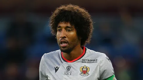 Zagueiro Dante confirma aposentadoria ao fim da temporada. Foto: Alex Livesey/Getty Images