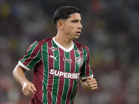 Zubeldía decide poupar Savarino no Fluminense para enfrentar o Operário