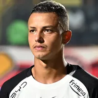 "Momento difícil na minha carreira", diz Kayke sobre grave lesão