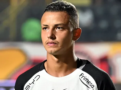 "Momento difícil na minha carreira", diz Kayke sobre grave lesão