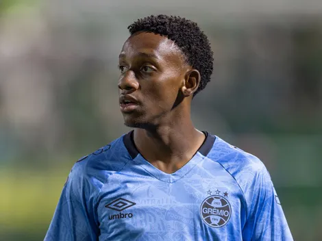 Gabriel Mec pode virar camisa 10 do Grêmio
