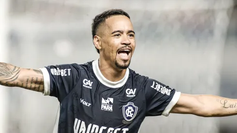 Yago Pikachu jogador do Remo comemora seu gol durante partida contra o Aguia de Maraba no estadio Mangueirao pelo campeonato [COMPETICAO]. Foto: Marcos Junior/AGIF