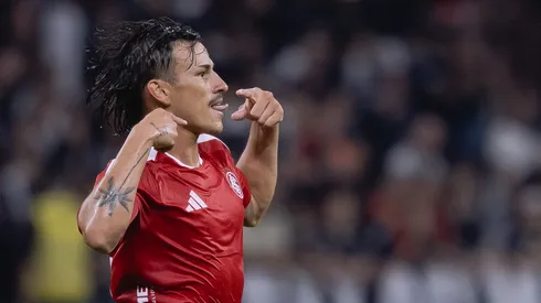 Bernabei, lateral do Internacional. Foto: Ettore Chiereguini/AGIF