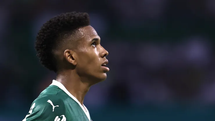Estevão jogador do Palmeiras durante partida contra o Flamengo no estádio Arena Allianz Parque pelo campeonato Brasileiro A 2025. Foto: Marcello Zambrana/AGIF
