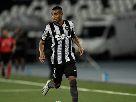 Botafogo e Vasco estão interessados em Victor Sá