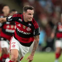 Saúl, do Flamengo, confirma alta do filho e emociona torcida