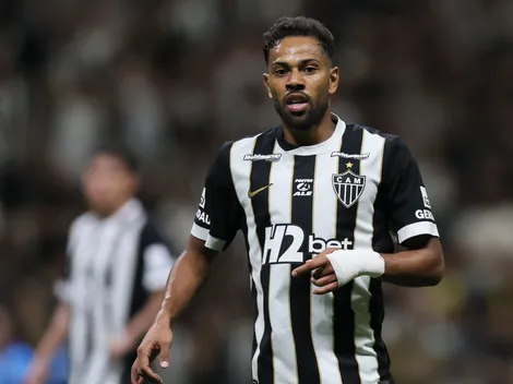 Renan Lodi afirma que o Atlético-MG sofre com problemas fora de campo