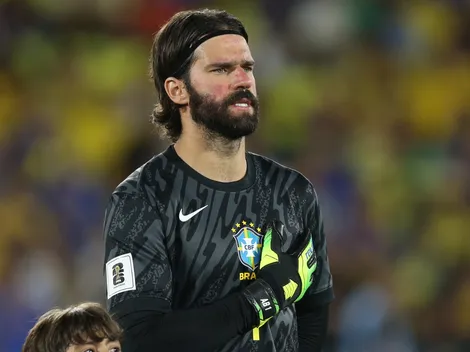 Alisson tem entrave para fechar com a Juventus