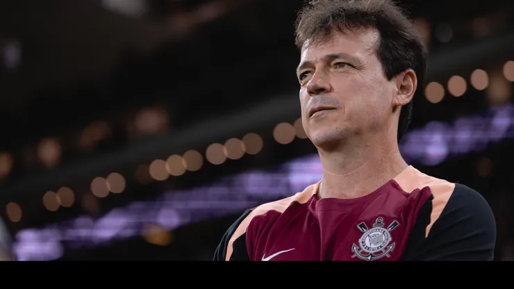 Fernando Diniz, técnico do Corinthians. Foto: Ettore Chiereguini/AGIF