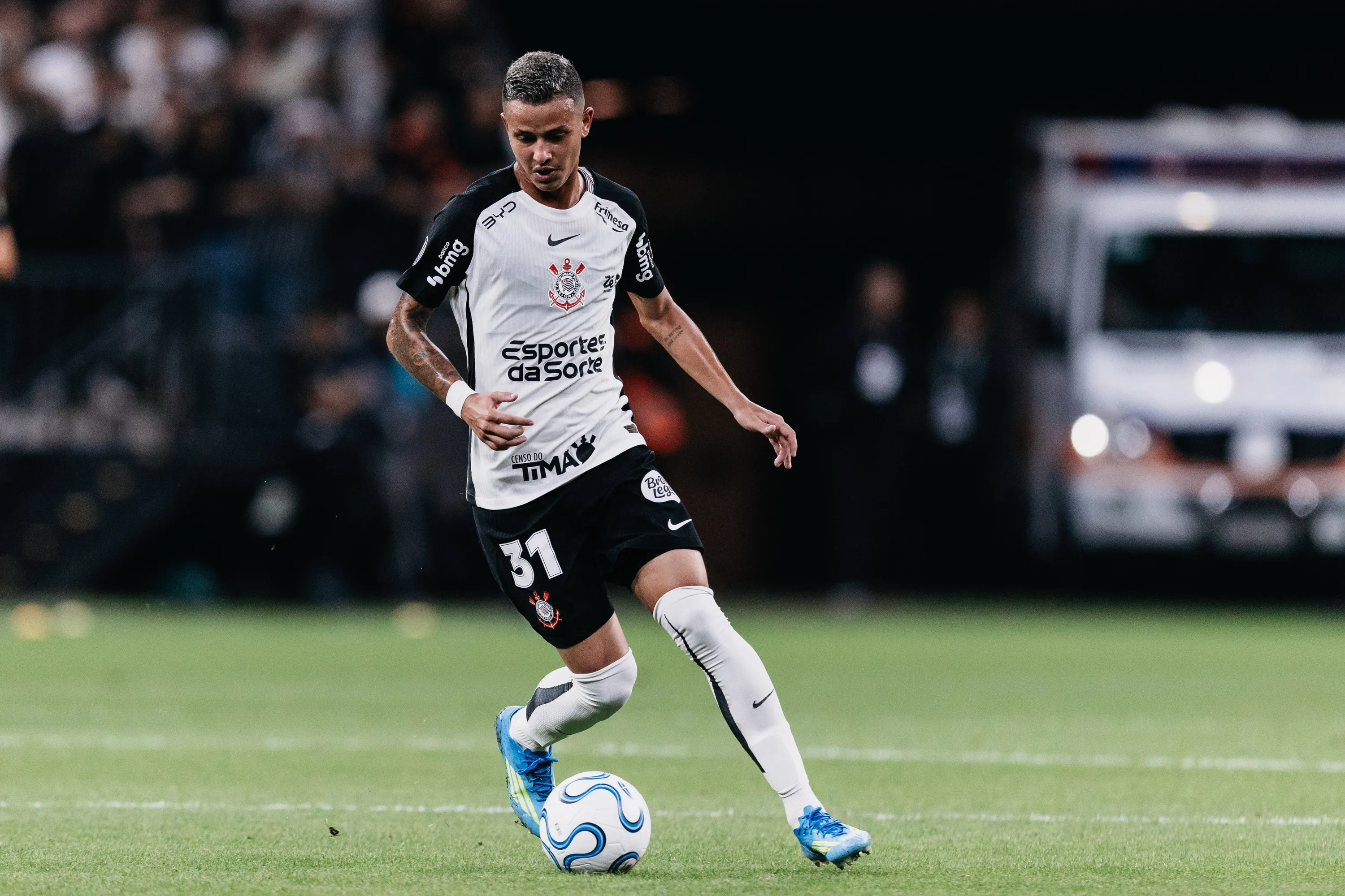 SP – SÃO PAULO – 15/04/2026 – COPA LIBERTADORES 2026, CORINTHIANS X SANTA FE – Kayke jogador do Corinthians durante partida contra o Santa Fe no estádio Arena Corinthians pelo campeonato Copa Libertadores 2026. Foto: Guilherme Veiga/RP FOTOPRESS/AGIF