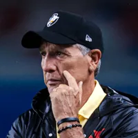 Vasco foi vazado em todas as partidas do Brasileirão