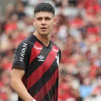 Zapelli não recebe punição do STJD e pode atuar contra o Vitória