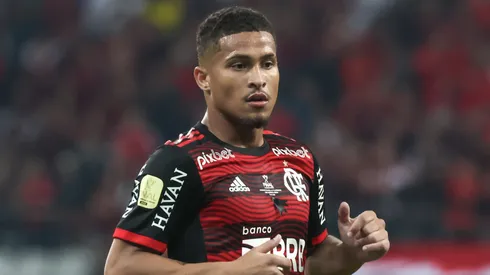 João Gomes jogador do Flamengo durante partida contra o Corinthians no estádio Arena Corinthians pelo campeonato Copa do Brasil 2022. Foto: Marcello Zambrana/AGIF