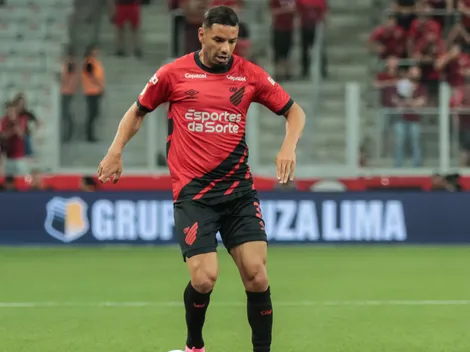 Athletico-PR não perde tempo e anuncia renovação com Lucas Esquível