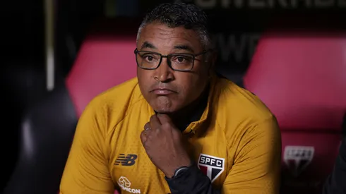 Roger Machado durante confronto contra o O'Higgins na Sul-Americana de 2026.