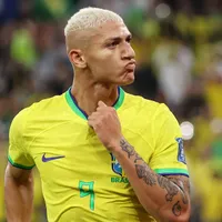 Richarlison viraliza após 'carrinho' em Carlo Ancelotti