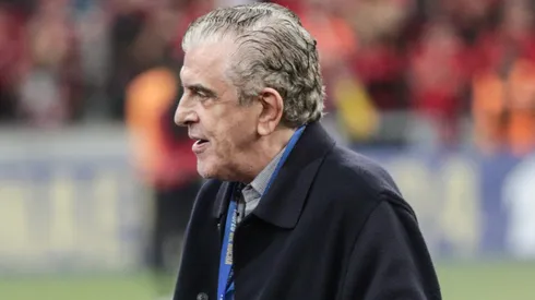Mario Celso Petraglia presidente do Athletico-PR e visto durante cerimonia de premiacao ao final da partida contra o Maringa no estadio Arena da Baixada pela decisao do campeonato Paranaense 2024. Foto: Robson Mafra/AGIF