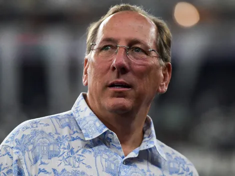 John Textor assiste Internacional x Botafogo 'disfarçado'