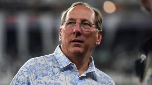 John Textor CEO do Botafogo durante partida contra o Corinthians no estadio Engenhao pelo campeonato Brasileiro A 2025. Foto: Thiago Ribeiro/AGIF