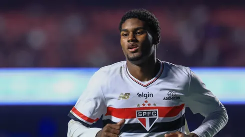 Lucas Ferreira jogador do São Paulo durante partida contra o Fortaleza no estádio Morumbi pelo campeonato Brasileiro A 2025. Foto: Marcello Zambrana/AGIF