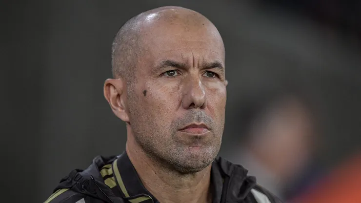 Sequência pesada no calendário do Flamengo preocupa Leonardo Jardim