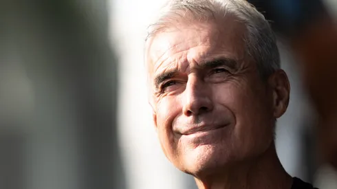 Luis Castro tecnico do Gremio durante partida contra o Vasco no estadio Sao Januario pelo campeonato Brasileiro A 2026. Foto: Jorge Rodrigues/AGIF
