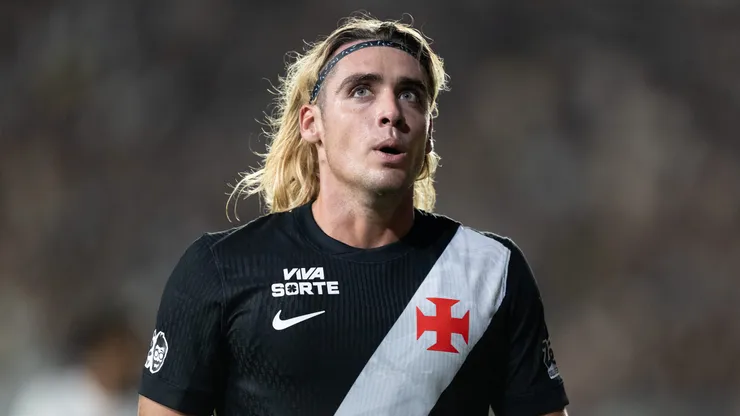 Spinelli jogador do Vasco durante partida contra o Sao Paulo no estadio Sao Januario pelo campeonato Brasileiro A 2026. Foto: Jorge Rodrigues/AGIF