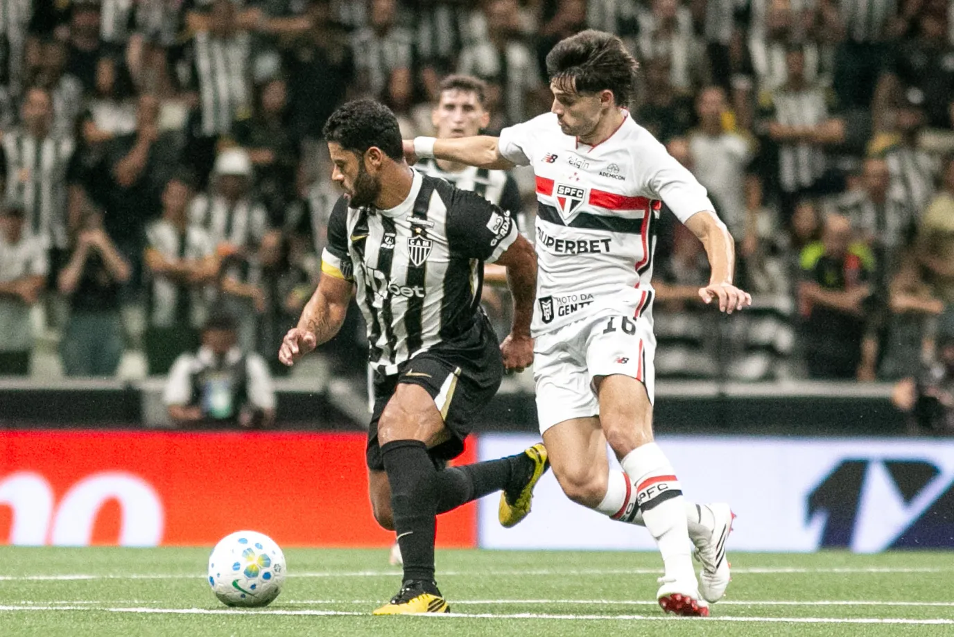 MG – BELO HORIZONTE – 18/03/2026 – BRASILEIRO A 2025, ATLETICO-MG X SAO PAULO – Hulk jogador do Atletico-MG durante partida contra o Sao Paulo no estadio Arena MRV pelo campeonato Brasileiro A 2025. Foto: Fernando Moreno/AGIF