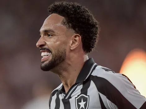 Vitinho afirma que foi prejudicado por Anselmi no Botafogo