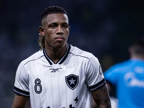Flamengo contata Botafogo para saber se aceita negociar Danilo