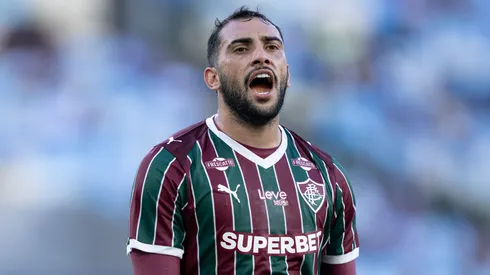Freytes comenta possível chegada de Hulk ao Fluminense