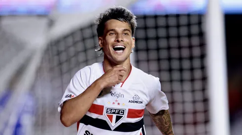 Ferreirinha está de volta no São Paulo.