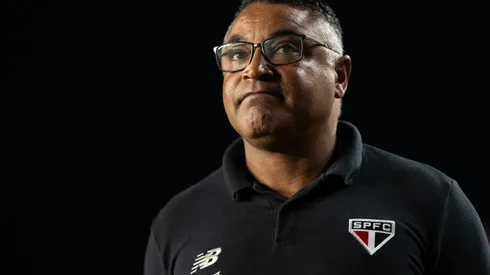 RJ – RIO DE JANEIRO – 18/04/2026 – BRASILEIRO A 2026, VASCO X SAO PAULO – Roger Machado tecnico do Sao Paulo durante partida contra o Vasco no estadio Sao Januario pelo campeonato Brasileiro A 2026. Foto: Jorge Rodrigues/AGIF