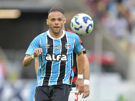 Braithwaite descarfa ida ao Atlético-MG e foca na renovação com o Grêmio