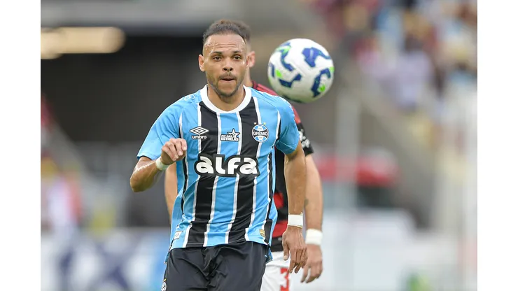 RJ - RIO DE JANEIRO - 31/08/2025 - BRASILEIRO A 2025, FLAMENGO X GREMIO - Braithwaite jogador do Gremio durante partida contra o Flamengo no estadio Maracana pelo campeonato Brasileiro A 2025. Foto: Thiago Ribeiro/AGIF