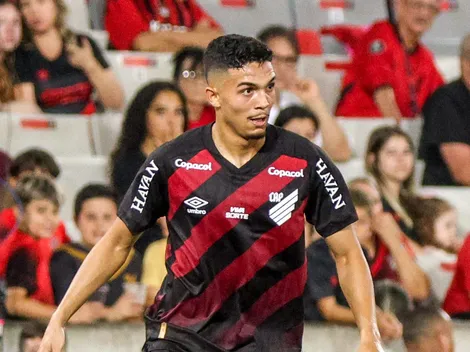 Tottenham tem interesse em Arthur Dias, joia do Athletico