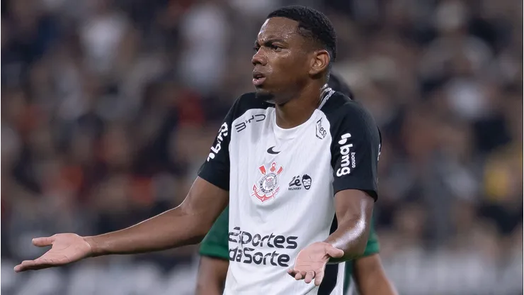 André durante confronto contra o Coritiba no Brasileirão de 2026.