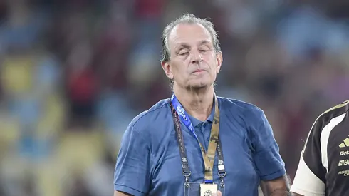 Vasco toma atitude após críticas de Bap