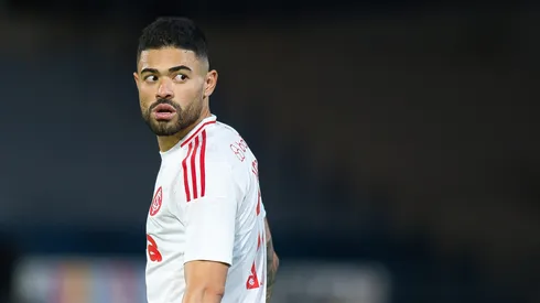 Bruno Tabata jogador do Internacional durante partida contra o Bragantino no estadio Cicero De Souza Marques pelo campeonato Brasileiro A 2025.