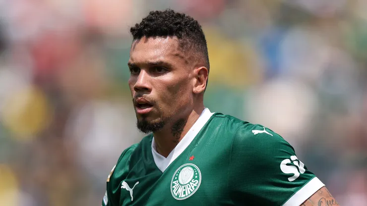 Paulinho tende a desfalcar o Palmeiras novamente.