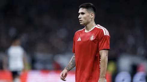 Villagra, volante do Internacional. Foto: Marcello Zambrana/AGIF