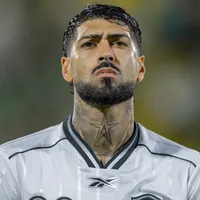 Alexander Barboza manda a real sobre possível ida ao Palmeiras