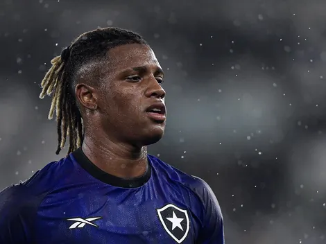 Danilo, do Botafogo, é disputado por Flamengo e Palmeiras