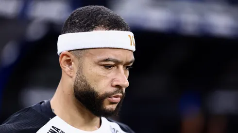Memphis Depay jogador do Corinthians durante partida contra o America de Cali no estadio Arena Corinthians pelo campeonato Copa Sul-americana 2025.