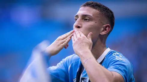 Miguel Monsalve jogador do Gremio comemora seu gol durante partida contra o Juventude no estadio Arena do Gremio pelo campeonato Gaucho 2026.