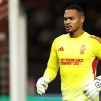 Nottingham Foreste pede R$58 milhões para negociar John com o Cruzeiro