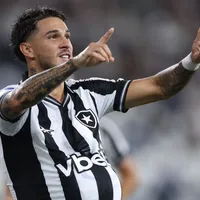 Mateo Ponte comemora vitória do Botafogo na Sul-Americana