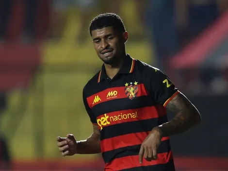 Edson Lucas busca espaço na lateral do Sport