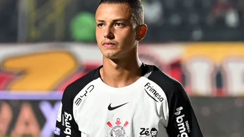 Kayke jogador do Corinthians durante partida contra o Vitoria no estadio Barradao pelo campeonato Brasileiro A 2026. Foto: Walmir Cirne/AGIF